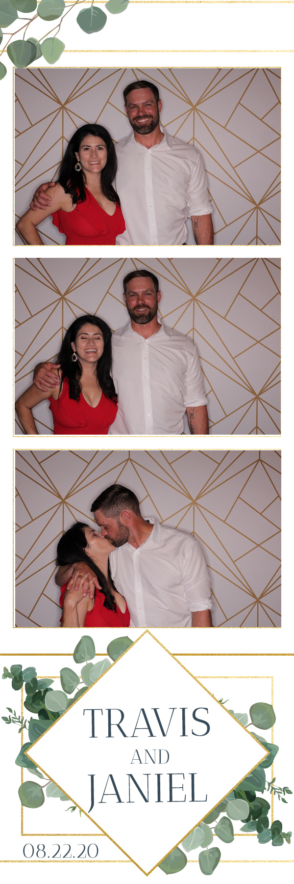 Jacquie & Dennis’ Wedding | View more photos from the event at gallery.photoboothbillings.com/u/PhotoBoothBillings/Jacquie-Dennis’-Wedding-0